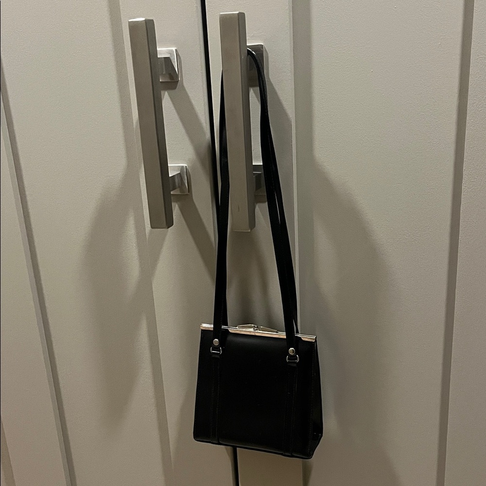 Vintage Lord and Taylor Black Handbag